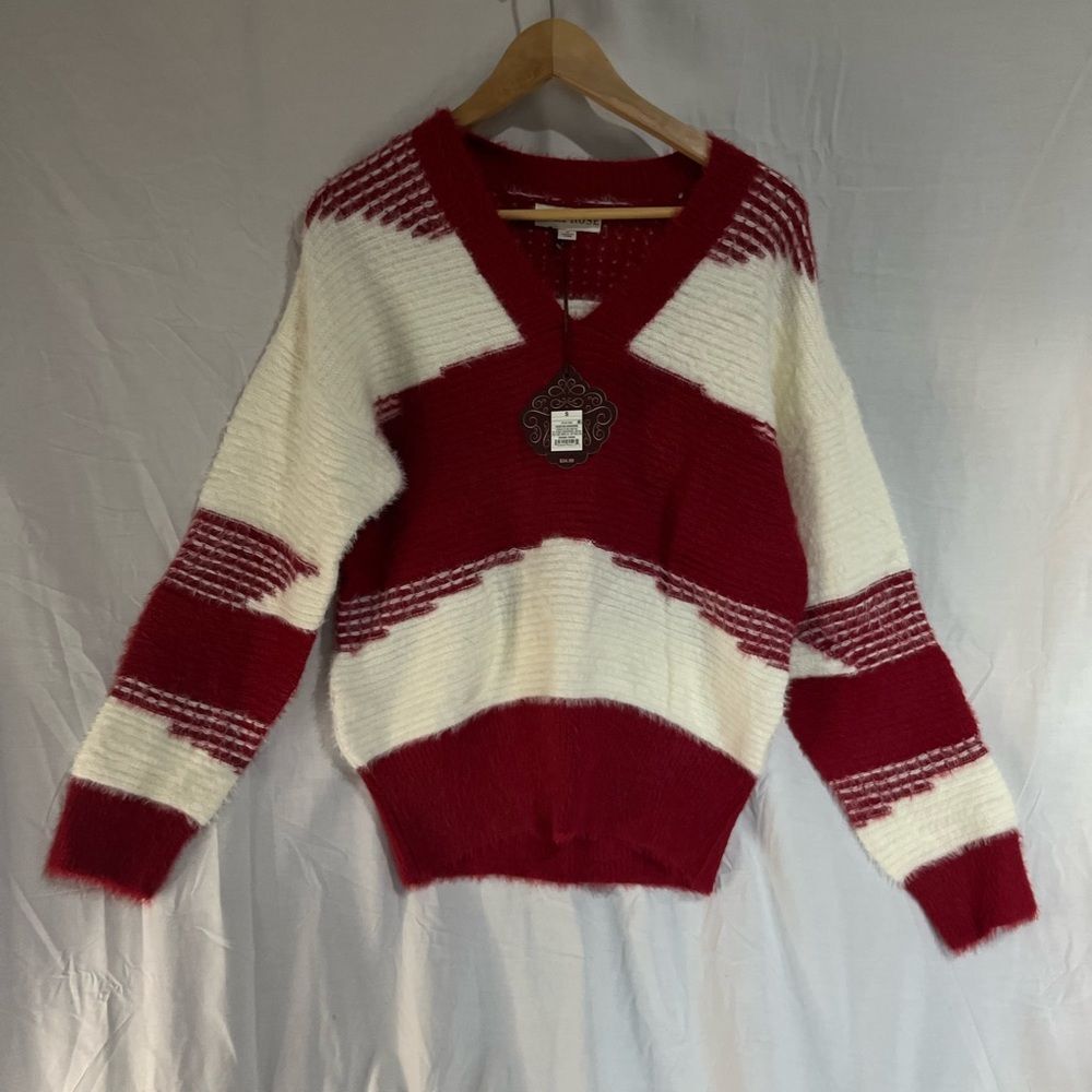 Knox rose nwt red & white sweater woman’s size small perfect for the holidays